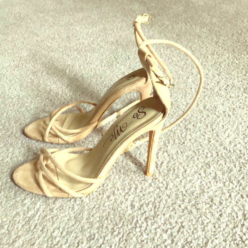 Dress shoes